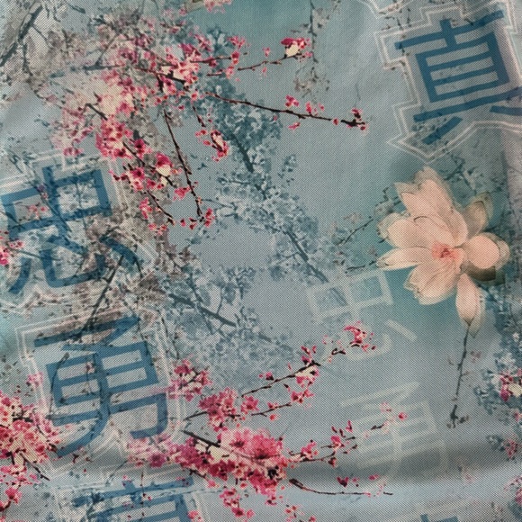 Crowned Athletics - HONORABLE PRINCESS FLOW TANK TOP - Picture 7 of 11